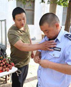 小贩父杀城管报仇图片_收入支出明细表模板_小贩收入